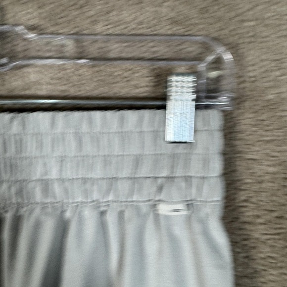 Vuori Villa Ankle Pants Womens Small Elastic Waist Lightweight Talc Gray Casual - Picture 8 of 12